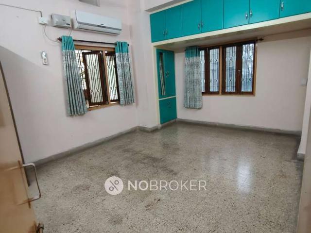 2 BHK Flat In Bar Manshion, Kukatpally For Sale In Kukatpal