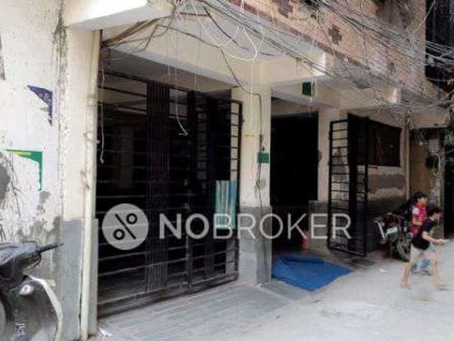 2 BHK Flat In Barkat Apartment For Sale In *