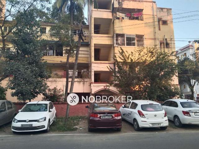 2 BHK Flat In Bharat Building For Sale In Ambattur