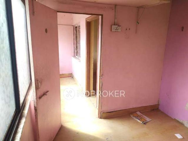 2 BHK Flat In Bhosale Complex for Rent In Vaibhav Theater