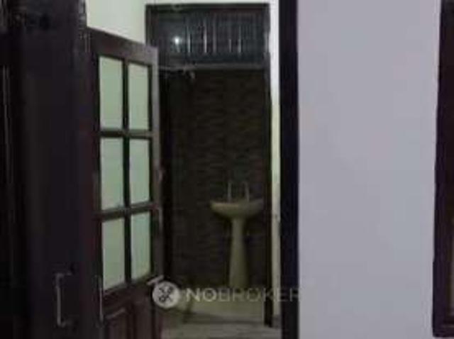 2 BHK Flat In Block B P3 for Rent In B 240, Block B, Phi Iii, Greater Noida, Uttar Pradesh 201315, India