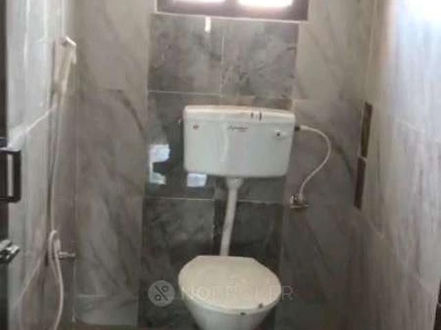 2 BHK Flat In Breezeway Apartments for Rent In Pallikaranai