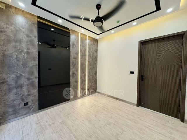 2 BHK Flat In Brics Construction For Sale In Kumaran Street