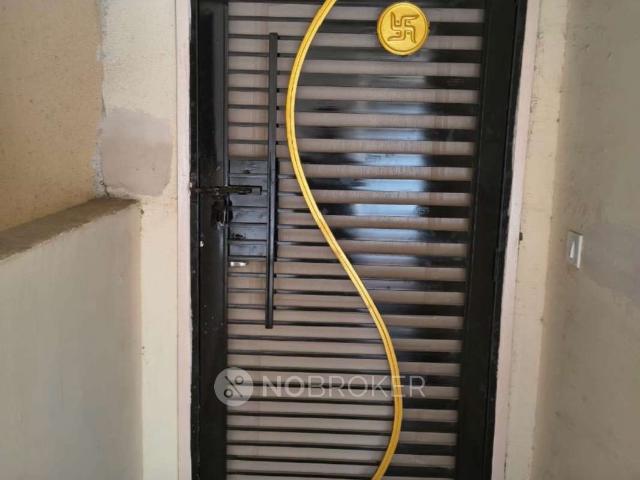 2 BHK Flat In Bsb Vaibhav Heritage Height for Rent In Sector 16
