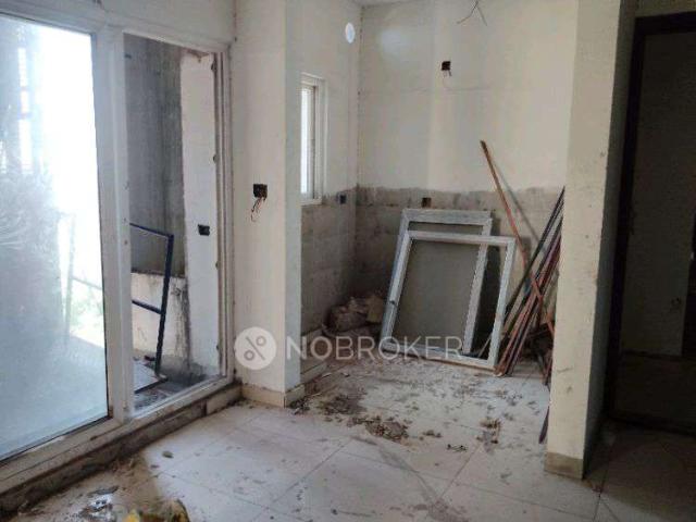 2 BHK Flat In Cybercity Rainbow Heights For Sale In Shriram 122 West