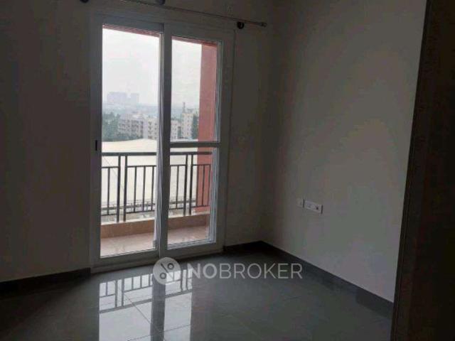 2 BHK Flat In Carmel Heights for Rent In Nexus Mall, Carprestige Ozone, Whitefield
