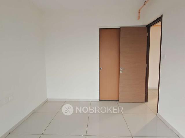 2 BHK Flat In Chandak 34 Park Estate For Sale In Goregaon West
