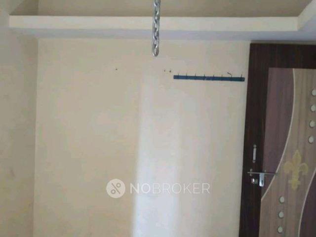 2 BHK Flat In Chintanmani Building for Rent In Hadapsar