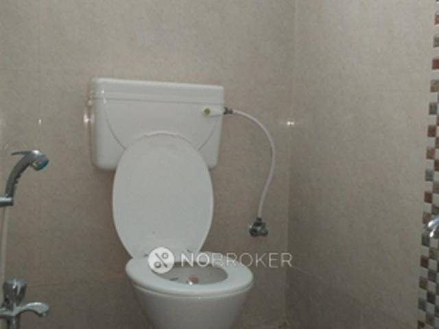 2 BHK Flat In Colorhomes Castle For Sale In Sithalapakkam