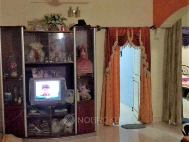 2 BHK Flat In Colosseo Ventures for Rent In Marathahalli