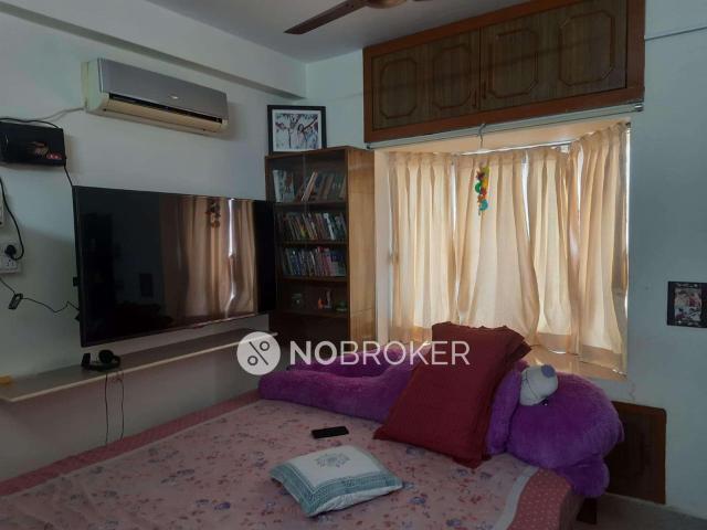 2 BHK Flat In Confidential fully Furniahed For Sal