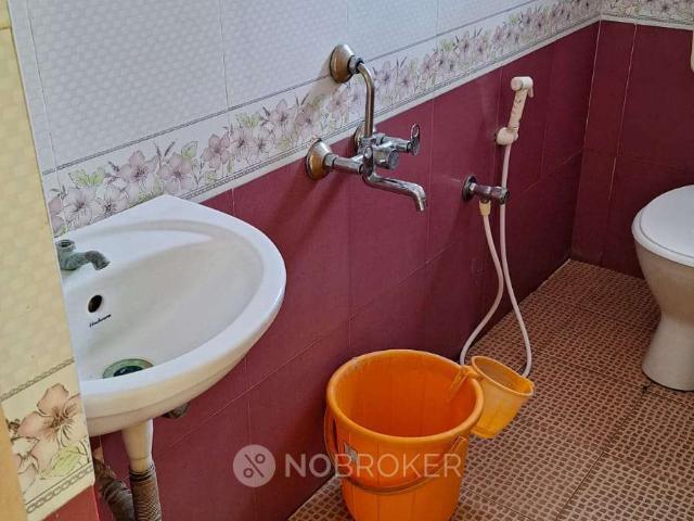 2 BHK Flat In Crystal Apartment for Rent In Pallikaranai