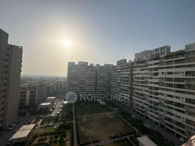 2 BHK Flat In Dwarka Greens for Rent In Sector 14