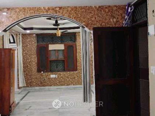 2 BHK Flat In D 55 For Sale In Kaushambi Ghaziabad Sabji Mandi
