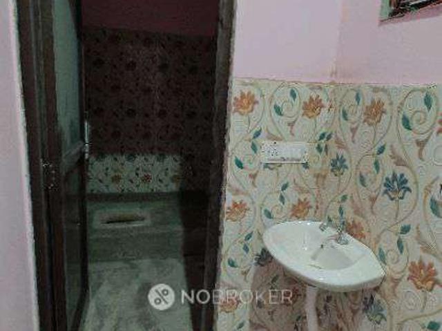 2 BHK Flat In Dabri for Rent In Janakpuri