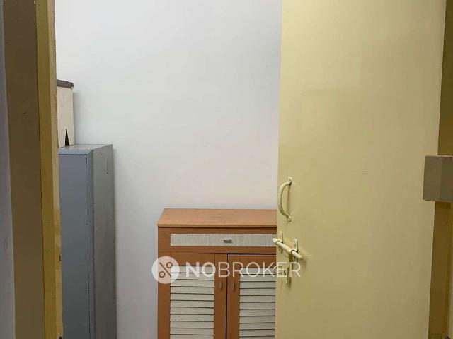 2 BHK Flat In Dattaprasad Apartment for Rent In Malleshwaram