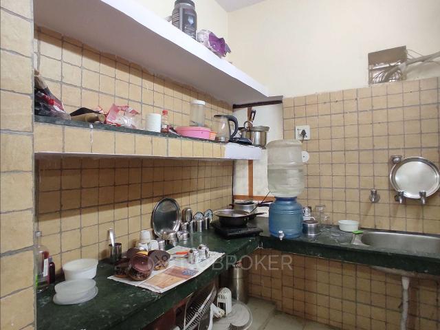 2 BHK Flat In Dda Flats For Sale In Vikaspuri