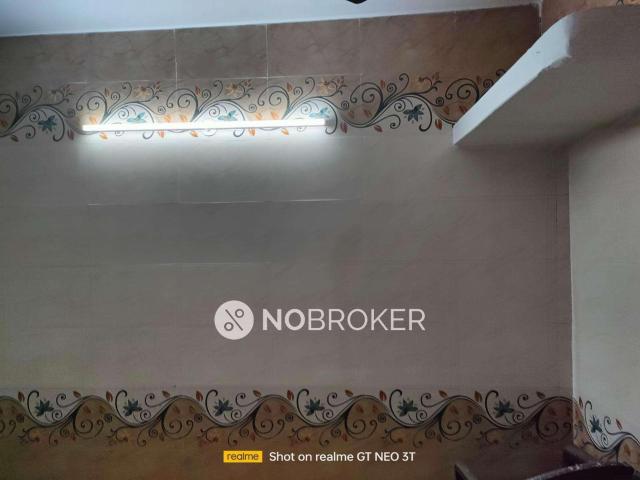 2 BHK Flat In Dda Flats Lawrance Keshav Puram For Sale In