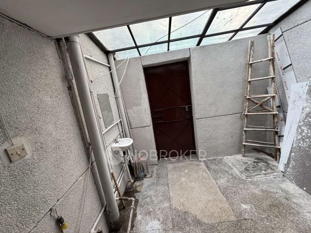 2 BHK Flat In Dda Flats Sector C Pocket 8 for Rent In Vasant Kunj