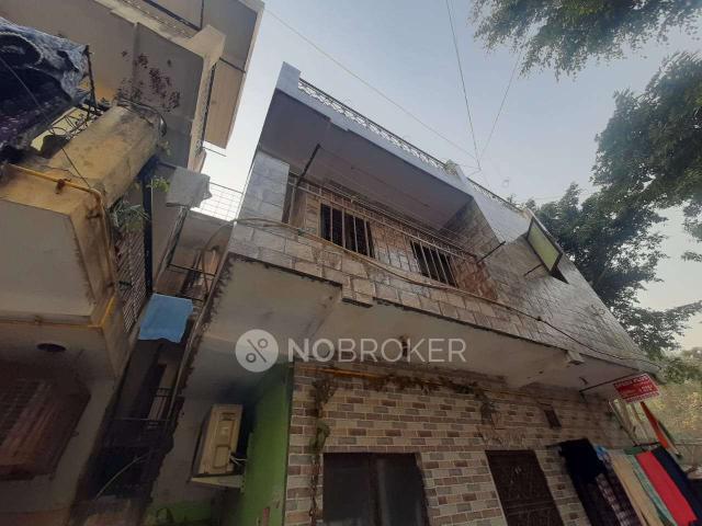 2 BHK Flat In Dda Janta Flat for Rent In Mayur Vihar Phase Iii