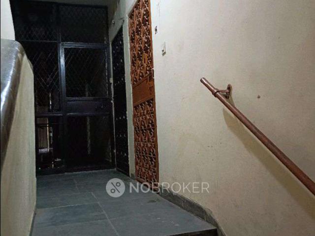 2 BHK Flat In Dda Lig Janta Flat for Rent In 113, Pocket A 2, Mayur Vihar Phase 3, Gharoli, Kondli, Delhi, 110096, India