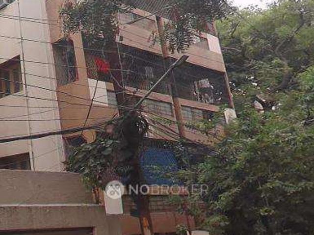 2 BHK Flat In Devi Apartment For Sale In Mehdipatnam