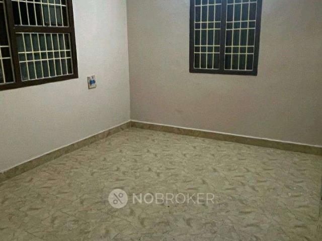 2 BHK Flat In Devi Apartments for Rent In Ambattur