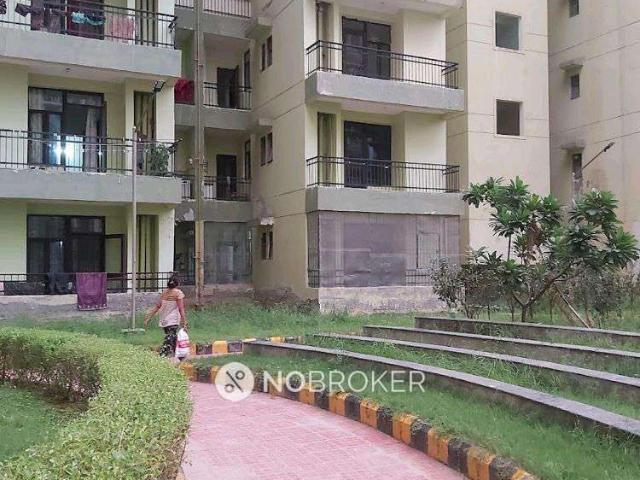 2 BHK Flat In Devika Gol for Rent In Bisrakh Jalalpur