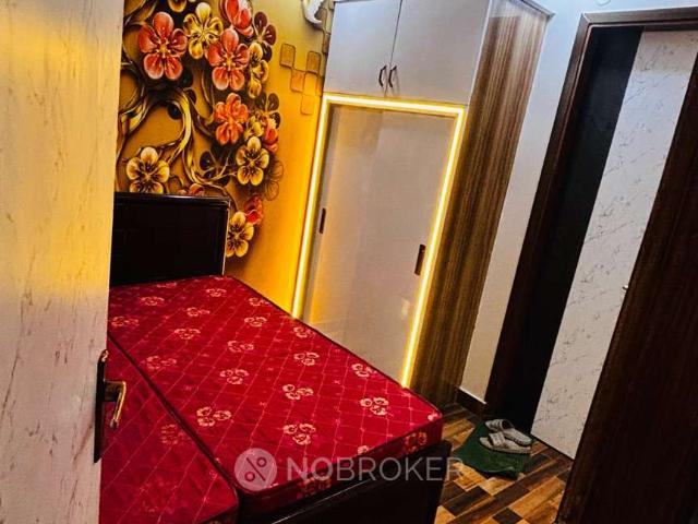 2 BHK Flat In Dhan Laxmi Apartment for Rent In Uttam Nagar