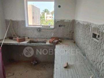 2 BHK Flat In Dilli Ganesh Flats for Lease In 97, Venba Ave