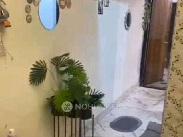 2 BHK Flat In Dlf Ankur Vihar for Rent In Ghaziabad, District, India