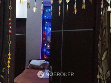 2 BHK Flat In Dlf Ankur Vihar for Rent In Loni