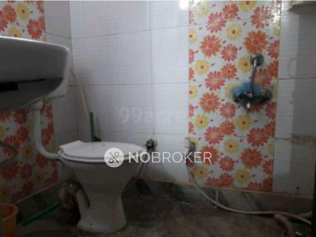 2 BHK Flat In Dream House Society For Sale In Mahavir Enclave