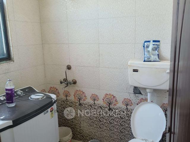 2 BHK Flat In Dream House 3 for Rent In Sector 73