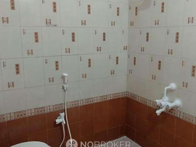 2 BHK Flat In Dream Villa, Thoraipakkam For Sale In Sri Sai