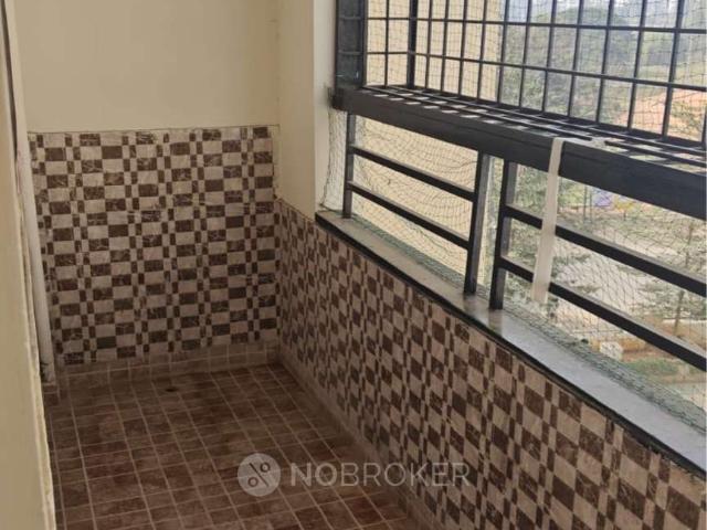 2 BHK Flat In Ds max Sherwood For Sale In Gunjur Village
