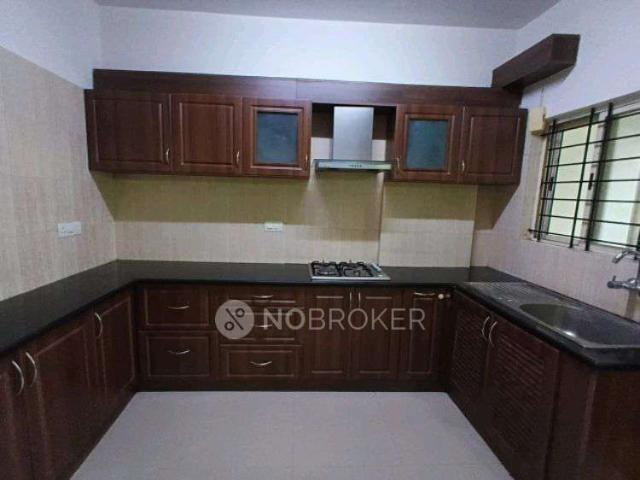 2 BHK Flat In Dsr Naveen Lakeside for Rent In Btm Layout
