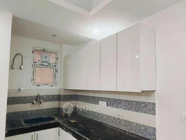 2 BHK Flat In Express Appartments for Rent In Sector 127