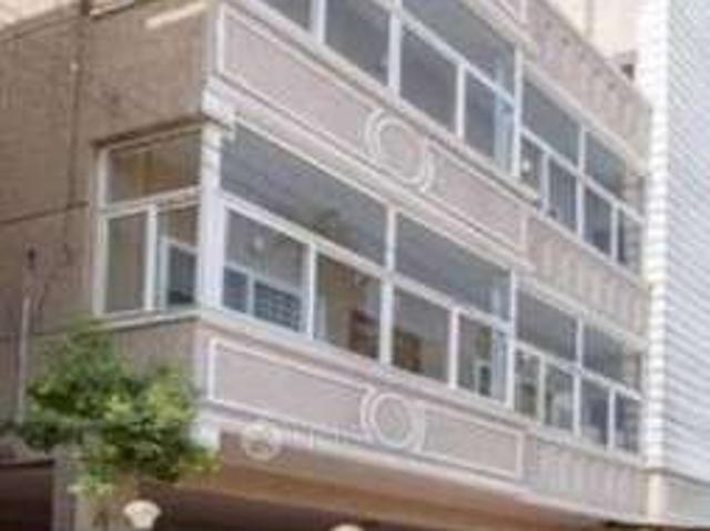 2 BHK Flat In Express Exclusive, Chennai f