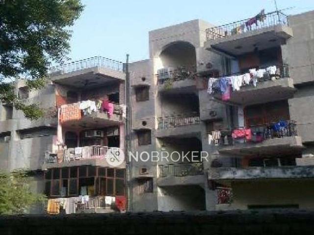 2 BHK Flat In Ekta Apartment For Sale In Geeta Colony