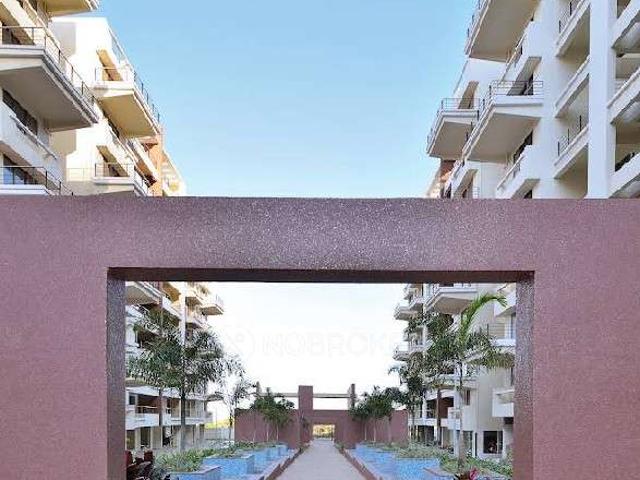 2 BHK Flat In, Ekta Greenville Road, Adjacen