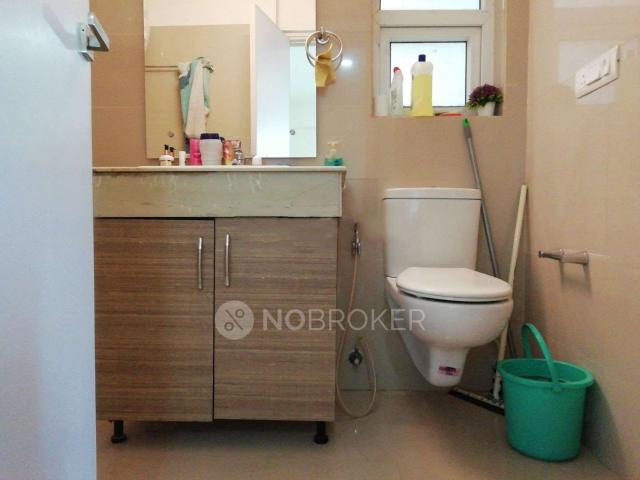 2 BHK Flat In Emaar Mgf Palm Studios for Rent In Sector 66