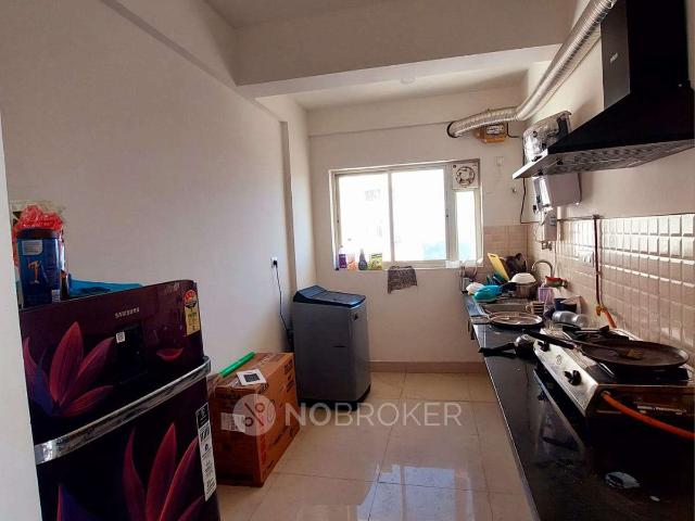 2 BHK Flat In Emarel Square for Rent In Bommasandra Jigan