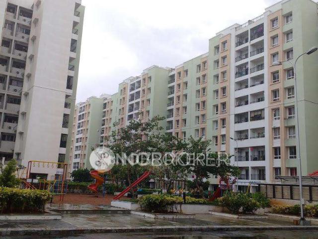 2 BHK Flat In Embassy Residency Phase ii For Sale In Perumbakkam