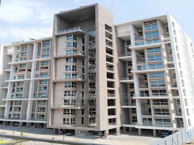 2 BHK Flat In Five Star Royal Entrada For Sale In Wakad