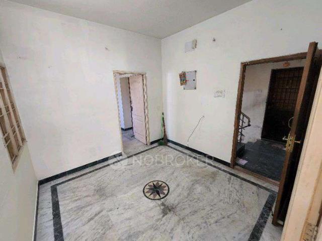 2 BHK Flat In Flat For Sale In 5 3, Singanna 2nd Ln, Chinta
