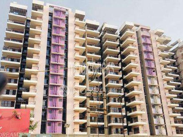2 BHK Flat In Floridaa Apartment for Rent In Sector 82