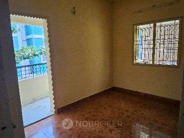 2 BHK Flat In Guru Homes for Rent In Selaiyur