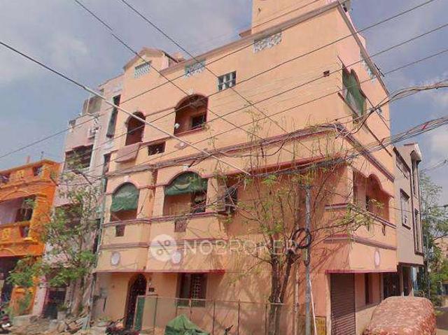 2 BHK Flat In Gurusri Apartments for Lease In Kolathur