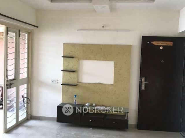 2 BHK Flat In G K Rajveer Palace Ii for Rent In Pimple Saudagar Gaon, Pimple Saudagar